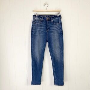 American Eagle Hi-Rise Tomgirl Jeans Medium Wash Stretch Denim Womens Size 4 Reg
